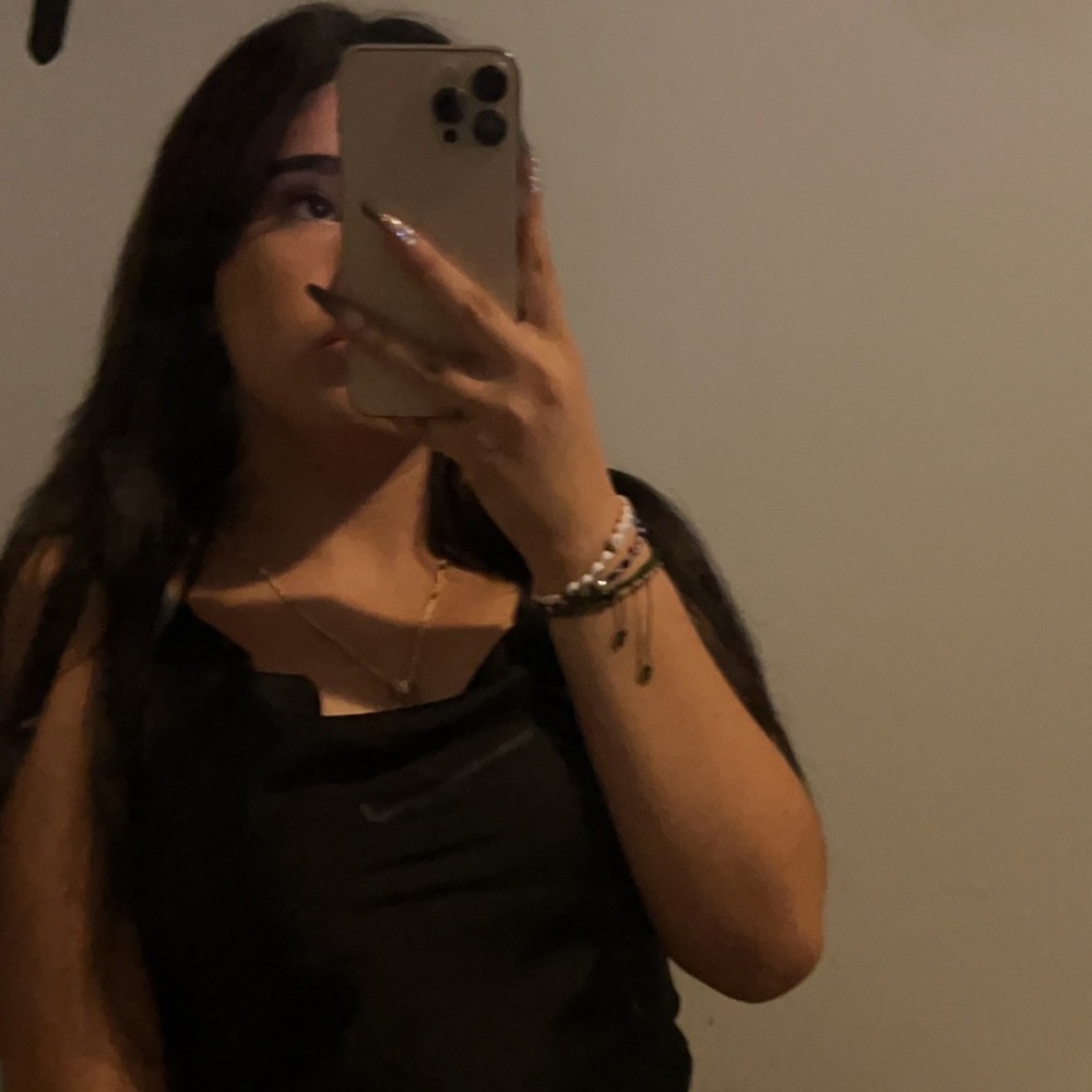 Meet your Posher, Alina